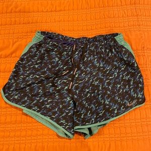 Nike women’s shorts